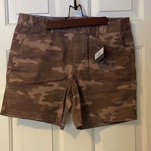 Eddie Bauer Women’s Legend Wash Stretch Shorts